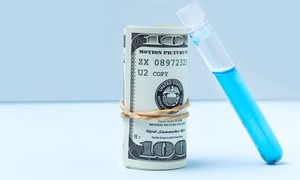 Miliardowe zyski ze szczepionki Pfizera przebiły prognozy analityków