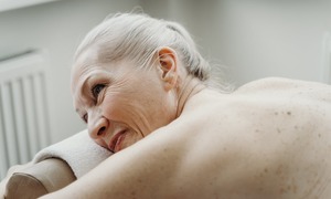 Zmiany hormonalne i wpływ glikacji na proces starzenia się skóry