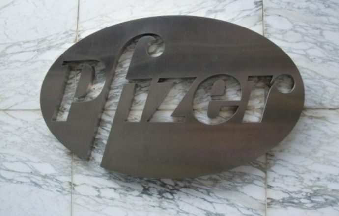 Pfizer zmienia politykę dostępu do danych z prób klinicznych